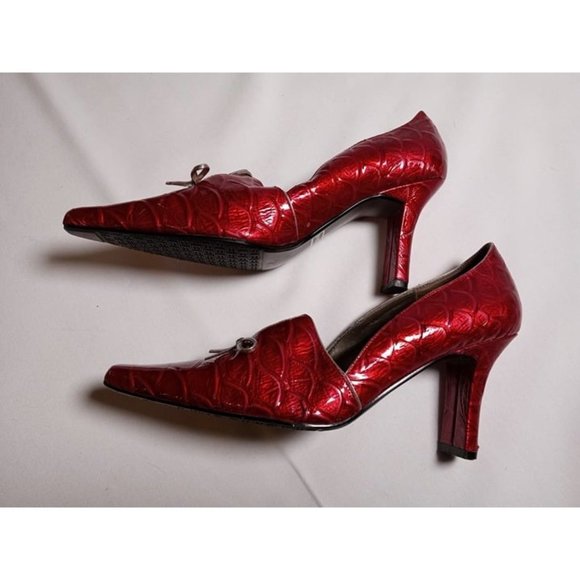 BELLINI Size 6 Medium Leather Upper Red Embosses Pointed Toe 3" Heels - Picture 7 of 11